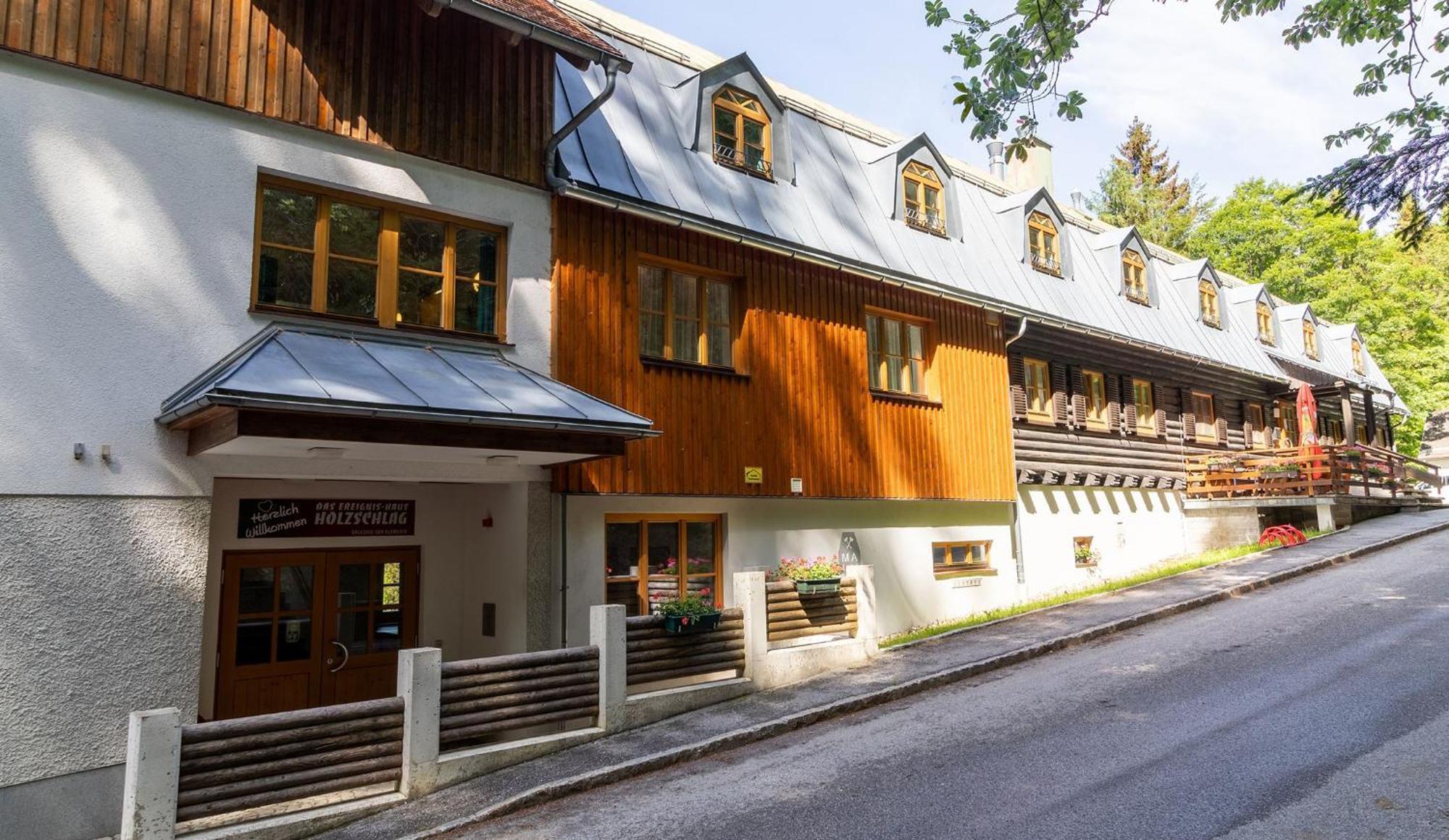 Forsthaus Apartment Holzschlag Екстериор снимка